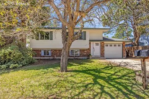 4914 Villa Cir, Colorado Springs, CO 80918