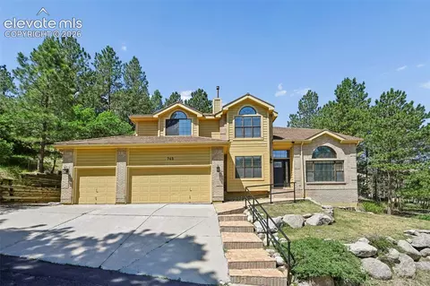 745 Popes Valley Dr, Colorado Springs, CO 80919