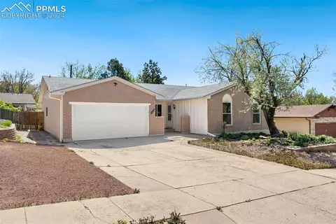 1417 Tesla Dr, Colorado Springs, CO 80909