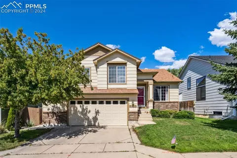8338 Ravenel Dr, Colorado Springs, CO 80920