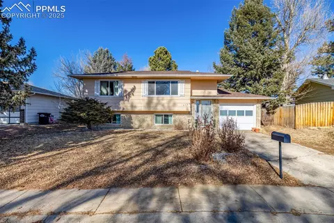 3724 Encino St, Colorado Springs, CO 80918