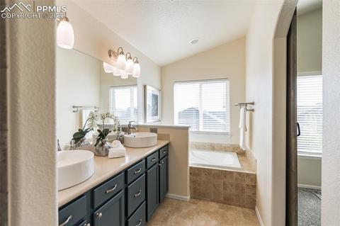 10608 Mount Evans Dr, Peyton, CO 80831 photo 18