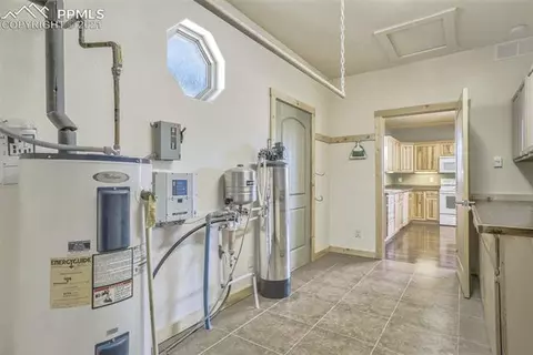 202 Hawk Ln, Guffey, CO 80820 photo 11