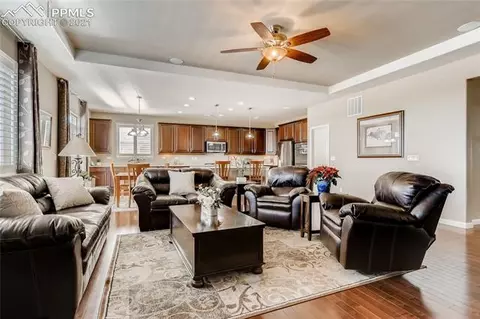 10887 Mount Evans Dr, Peyton, CO 80831 photo 3