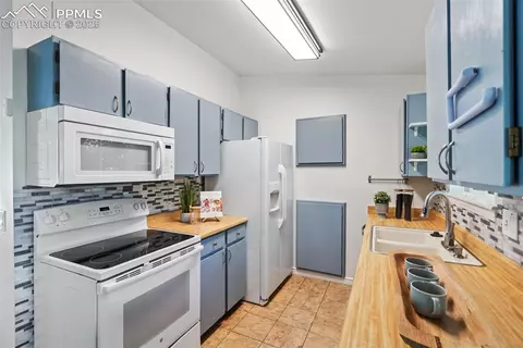 11413 Ellsworth Pl, Aurora, CO 80010 photo 12