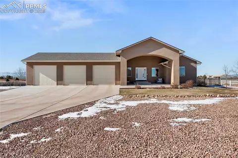 839 S Flamenco Dr, Pueblo West, CO 81007