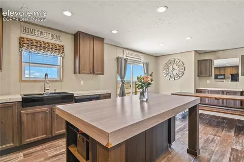 Kitchen - 22280 Jones Rd, Peyton, CO 80831 photo 4 of 4