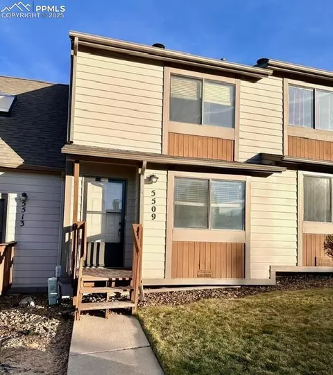 5509 Mansfield Ct, Colorado Springs, CO 80918