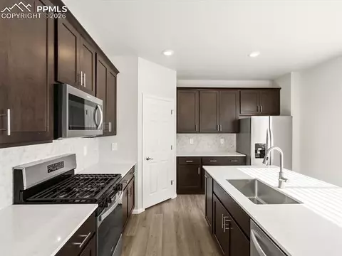 13290 Valley Peak Dr, Peyton, CO 80831 photo 3