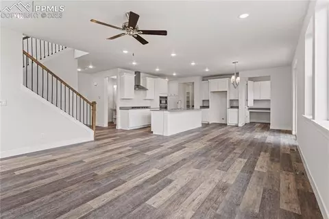 2104 Coyote Mint Dr, Monument, CO 80132 photo 6