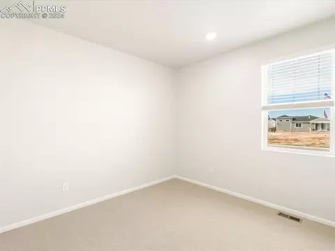 10490 Devoncove Dr, Peyton, CO 80831 photo 16