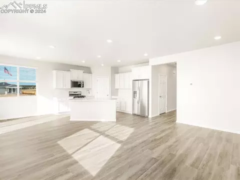 10490 Devoncove Dr, Peyton, CO 80831 photo 14