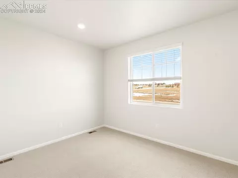 10490 Devoncove Dr, Peyton, CO 80831 photo 17
