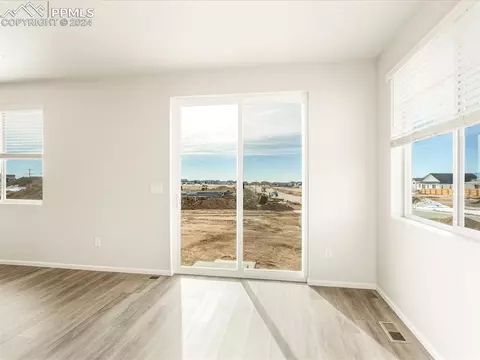 10490 Devoncove Dr, Peyton, CO 80831 photo 12