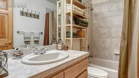 17910 Queensmere Dr, Monument, CO 80132 photo 37