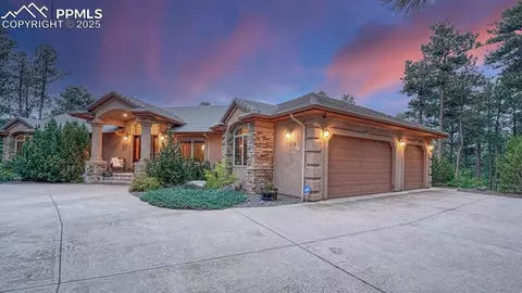 17910 Queensmere Dr, Monument, CO 80132 photo 2