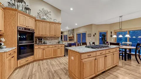 17910 Queensmere Dr, Monument, CO 80132 photo 11
