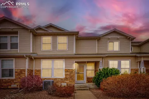 6076 Sierra Grande Pt, Colorado Springs, CO 80923