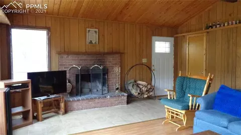 318 Valley Rd, Divide, CO 80814 photo 5