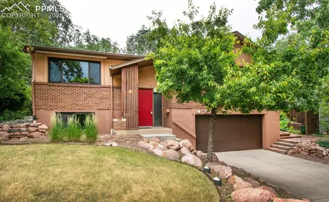 745 Panorama Dr, Colorado Springs, CO 80904
