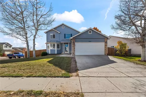 5699 Vermillion Bluffs Dr, Colorado Springs, CO 80923