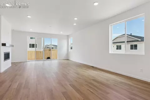 10025 Kingsbury Dr, Peyton, CO 80831 photo 8