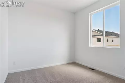 10025 Kingsbury Dr, Peyton, CO 80831 photo 5