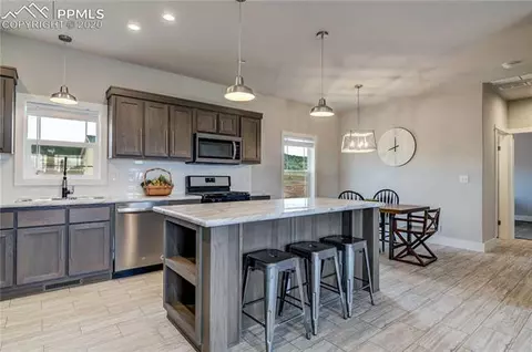 1390 Will Scarlet Dr, Divide, CO 80814 photo 3
