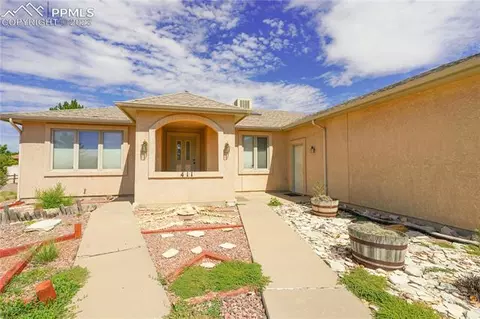 411 W Burke Dr, Pueblo West, CO 81007