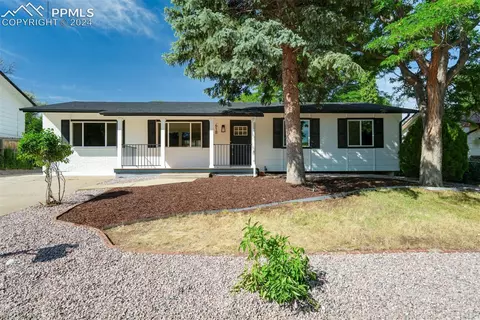 418 De La Vista St, Colorado Springs, CO 80911