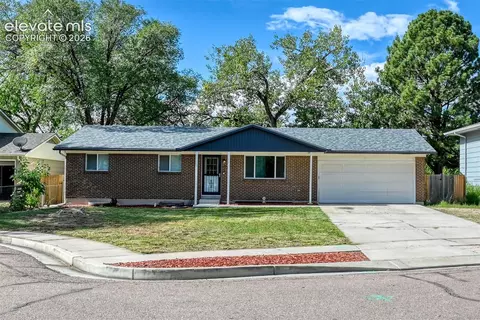 1222 De Reamer Cir, Colorado Springs, CO 80915