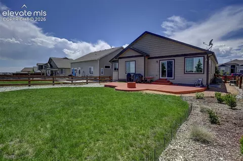 Exterior - 13713 Park Meadows Dr, Peyton, CO 80831 photo 7 of 9