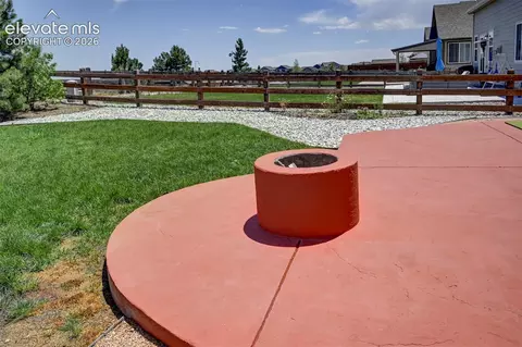 Exterior - 13713 Park Meadows Dr, Peyton, CO 80831 photo 9 of 9