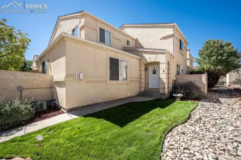 4145 Outlook Blvd #L, Pueblo, CO 81008