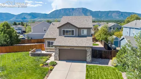 17423 Crestview Ct, Monument, CO 80132