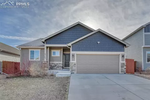 9743 Vistas Park Dr, Peyton, CO 80831