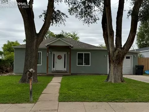 1305 S 6th St, Lamar, CO 81052