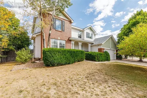 17135 Foxcross Dr, Monument, CO 80132