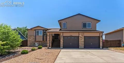 7390 Sue Ln, Colorado Springs, CO 80925