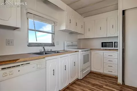 5274 S Yoder Rd, Yoder, CO 80864 photo 24