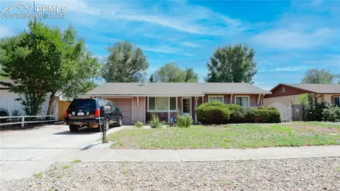 2915 Hudson St, Colorado Springs, CO 80910
