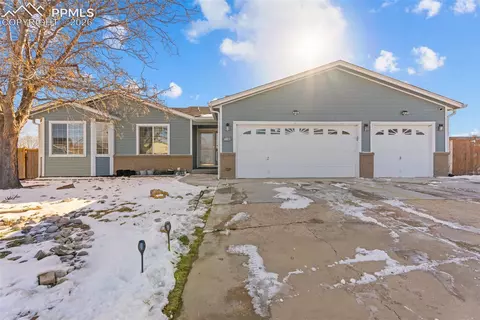 7152 Cliffrose Dr, Colorado Springs, CO 80925