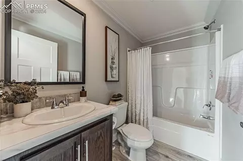 Bath - 5717 Sengbeil Rd, Yoder, CO 80864 photo 2 of 5
