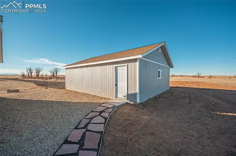 Exterior - 5717 Sengbeil Rd, Yoder, CO 80864 photo 7 of 11