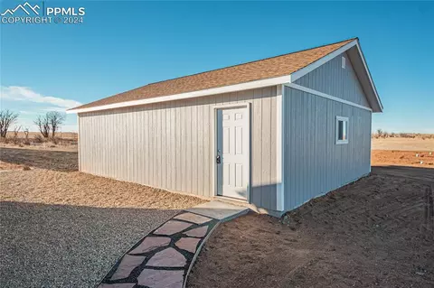 Exterior - 5717 Sengbeil Rd, Yoder, CO 80864 photo 6 of 11