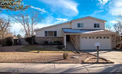 6475 Pawnee Cir, Colorado Springs, CO 80915
