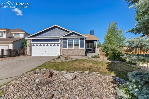 17040 Mountain Lake Dr, Monument, CO 80132