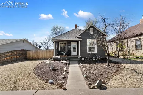 712 Woodlawn Ave, Canon City, CO 81212