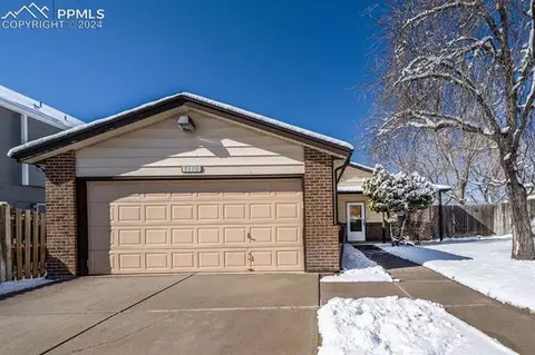 5170 Bradley Cir, Colorado Springs, CO 80911