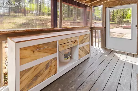702 Valley Rd, Divide, CO 80814 photo 4